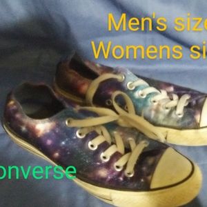 Galaxy print Converse